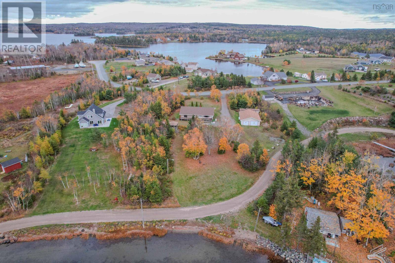 Albert Bridge, NS B1K3R4,103 Paradise Road