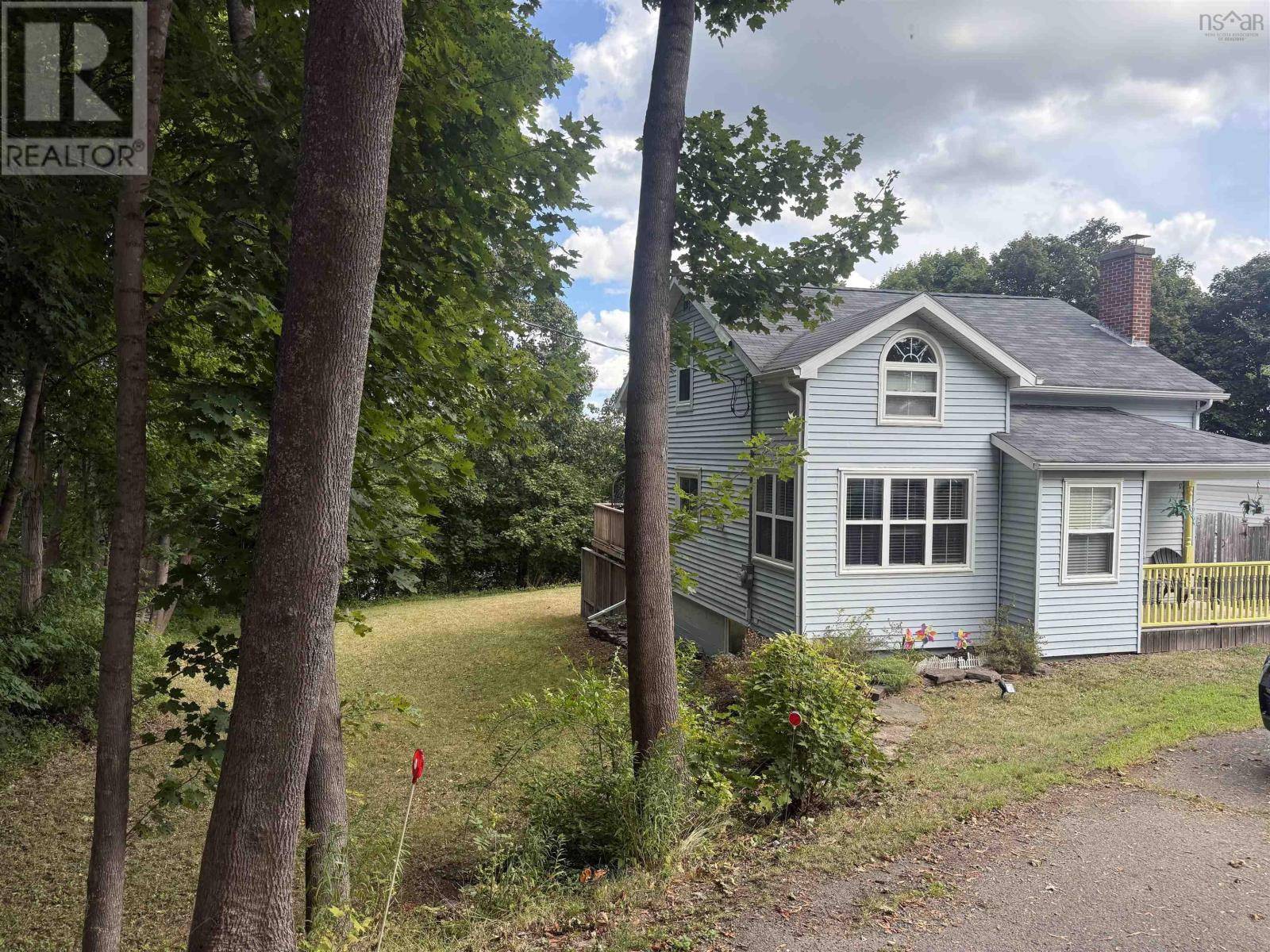 Antigonish, NS B2G1A9,114 Hawthorne Street