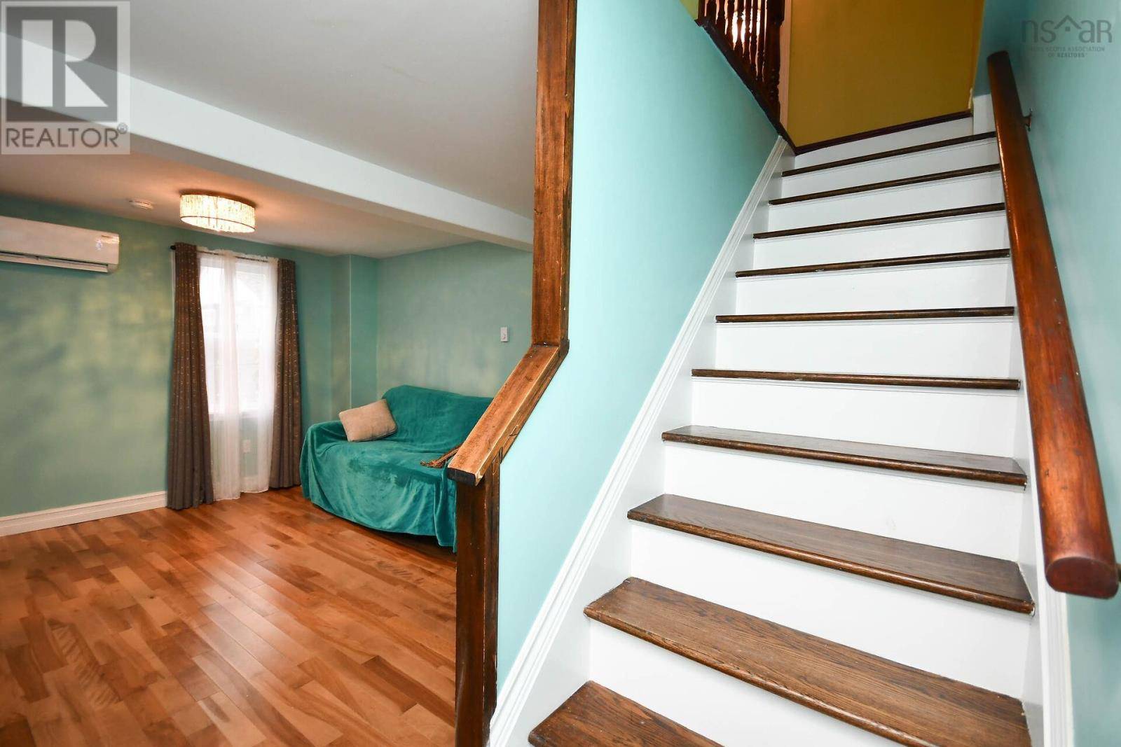 Dartmouth, NS B2W1B4,12 Provost Street