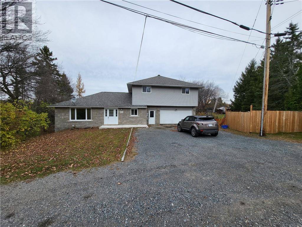 Greater Sudbury, ON P3Y1B8,52 Westview Crescent