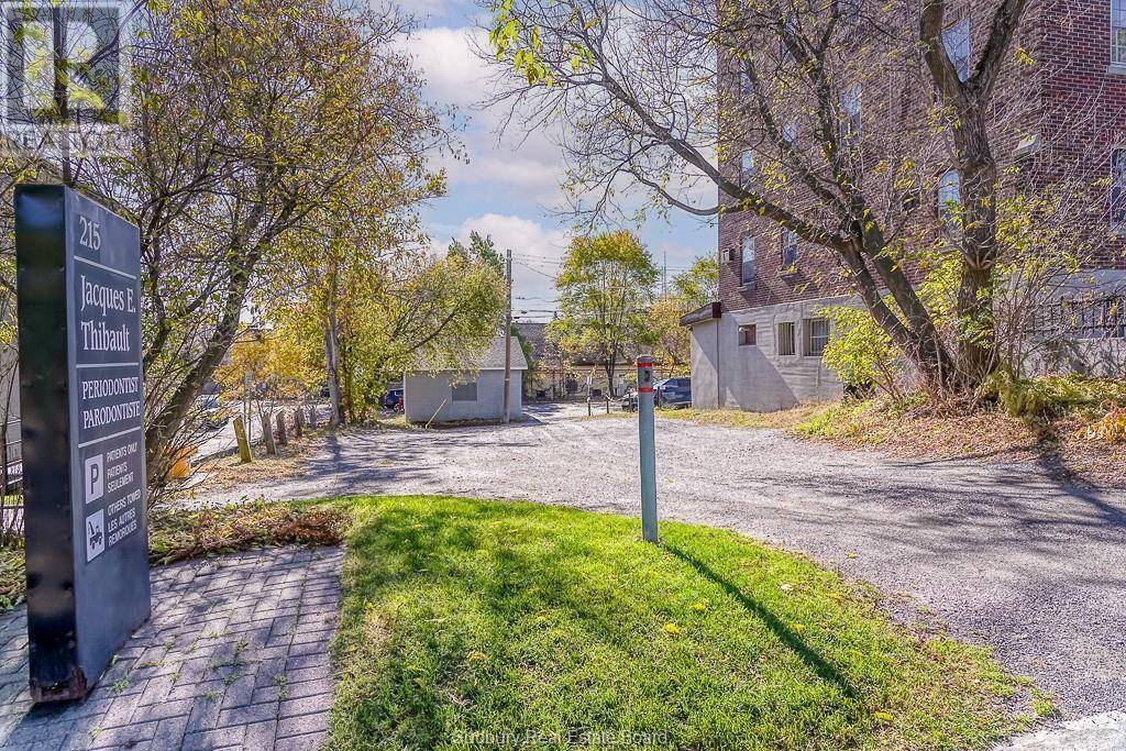 Sudbury, ON P3C1T8,0 Elm Street
