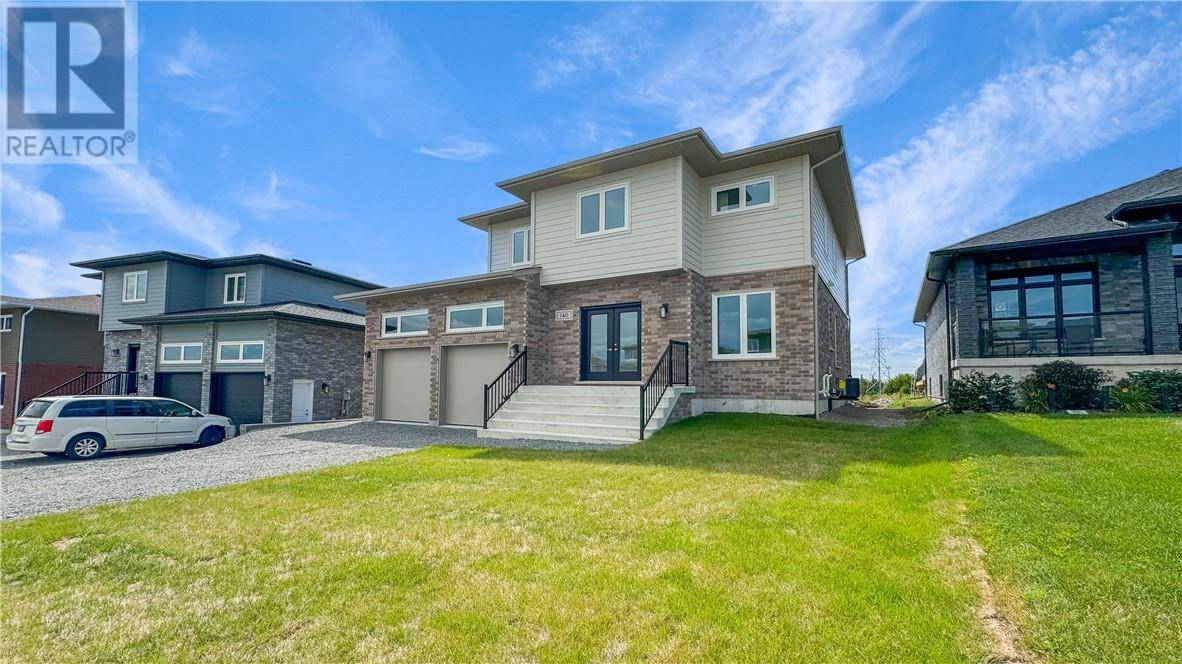 Greater Sudbury, ON P3A0B4,140 Landreville Drive