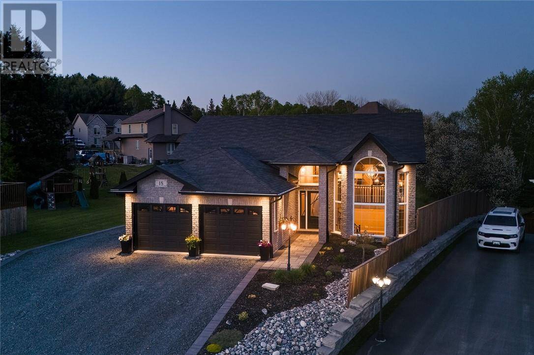 Lively, ON P3Y0A2,18 Cavridge Court