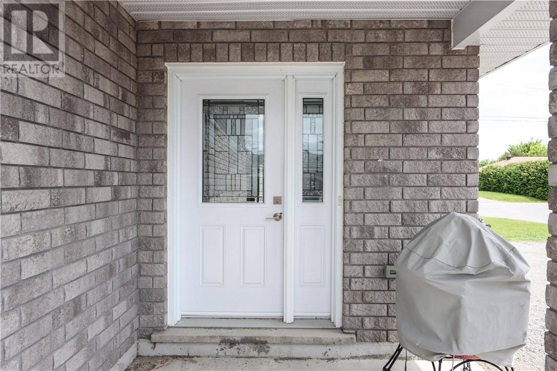 Greater Sudbury, ON P3P1L4,52 Armand Street