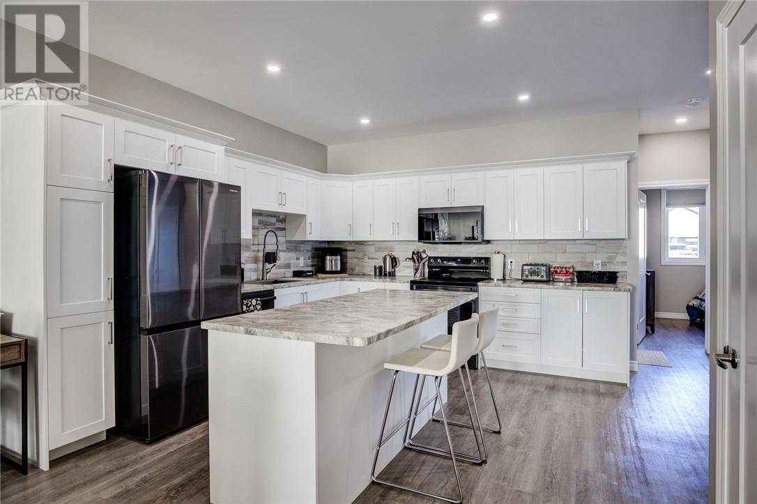 Chelmsford, ON P0M1L0,2972 Windstar Avenue