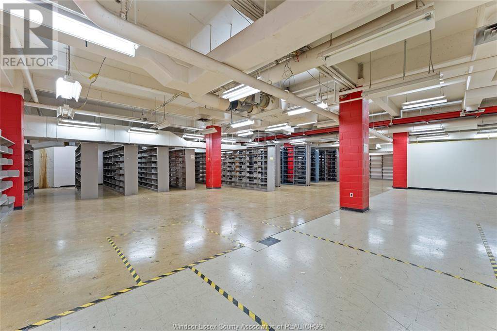 Windsor, ON N9A4M9,850 OUELLETTE AVENUE Unit# LOWER FLOOR