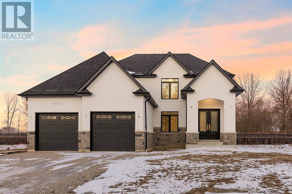 Lasalle, ON N9J2W8,3450 OKE