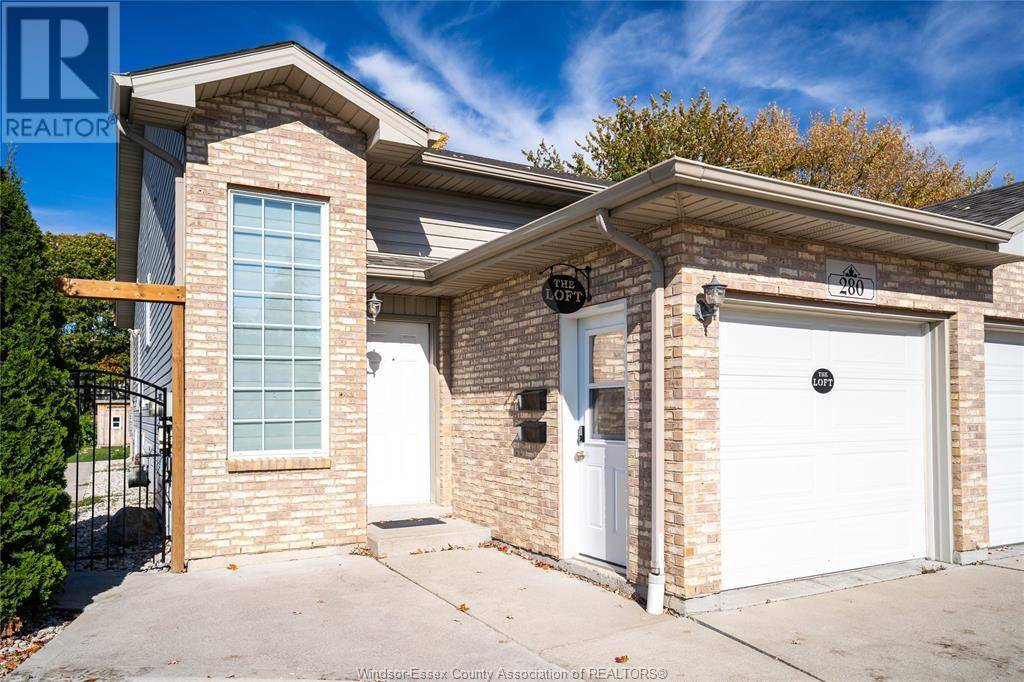 Amherstburg, ON N9V1M9,280 Simcoe #UPPER