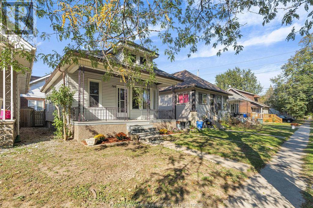 Windsor, ON N9A6G4,580 GROVE