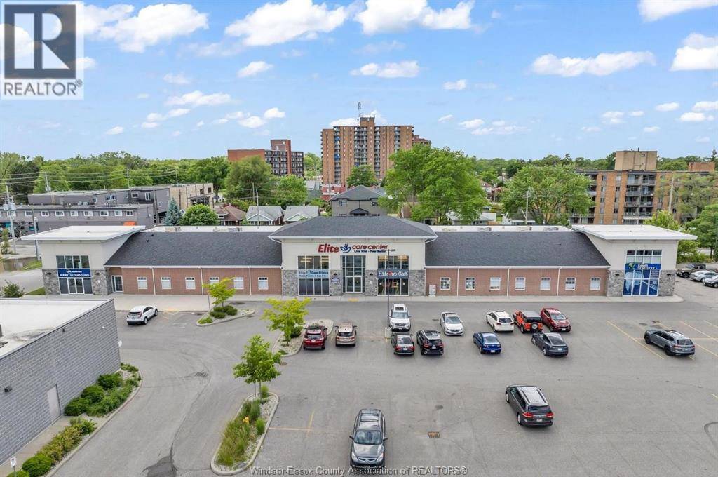 Windsor, ON N8X2R3,250 TECUMSEH ROAD East Unit# BLDG 100/UNIT 170