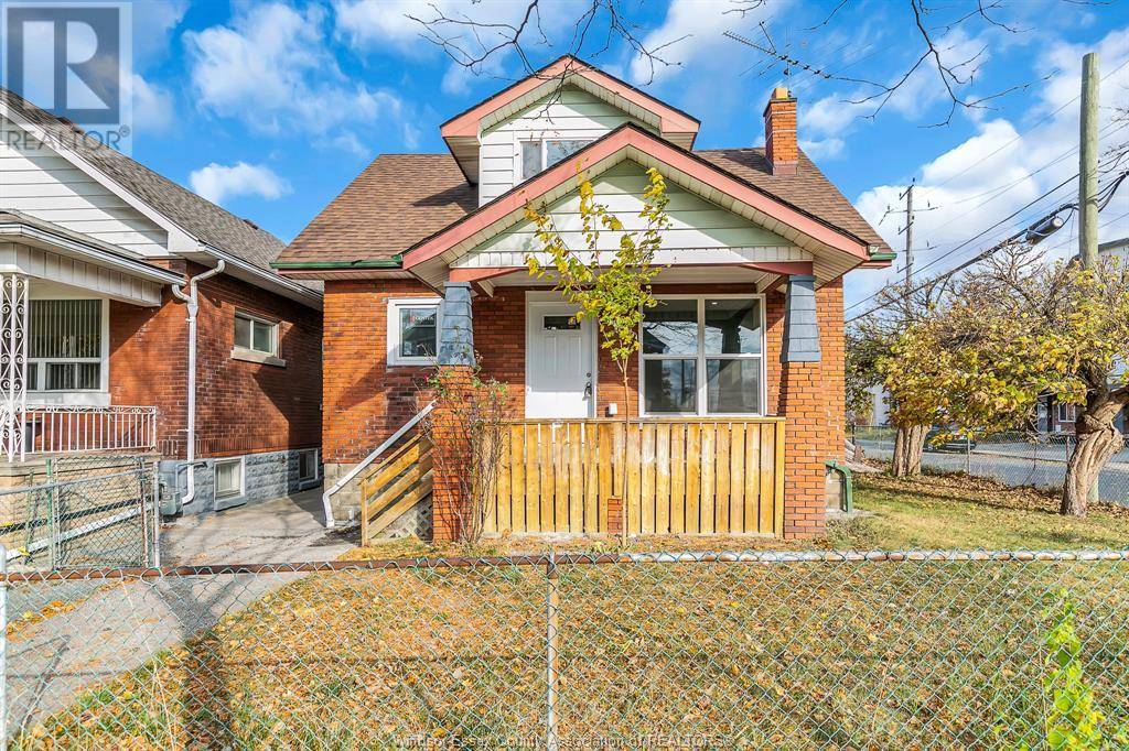 Windsor, ON N9A4Z7,794 JANETTE AVENUE