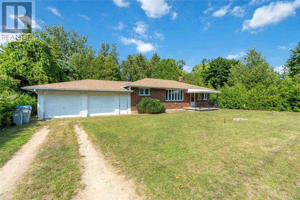 Lambton Shores, ON N0N1J2,6392 TANNER ROAD