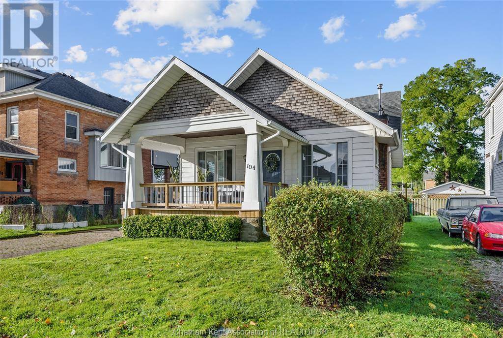 Chatham, ON N7M2T6,104 Lacroix STREET