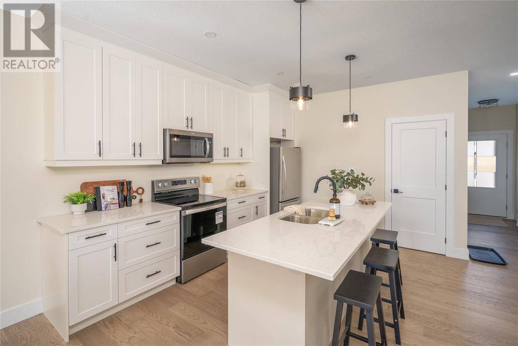 Sarnia, ON N7S0B3,523 ANISE LANE