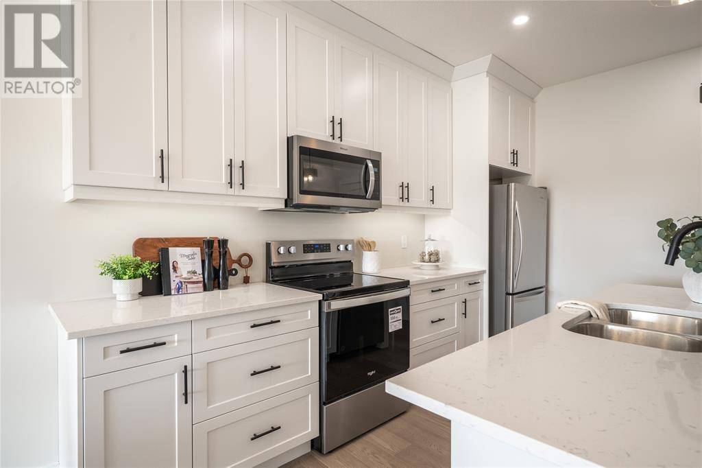 Sarnia, ON N7S0B3,523 ANISE LANE