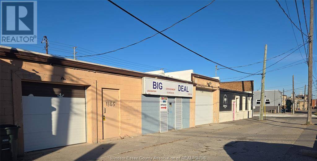 Windsor, ON N8W2B9,1395 TECUMSEH RD East #LOWER
