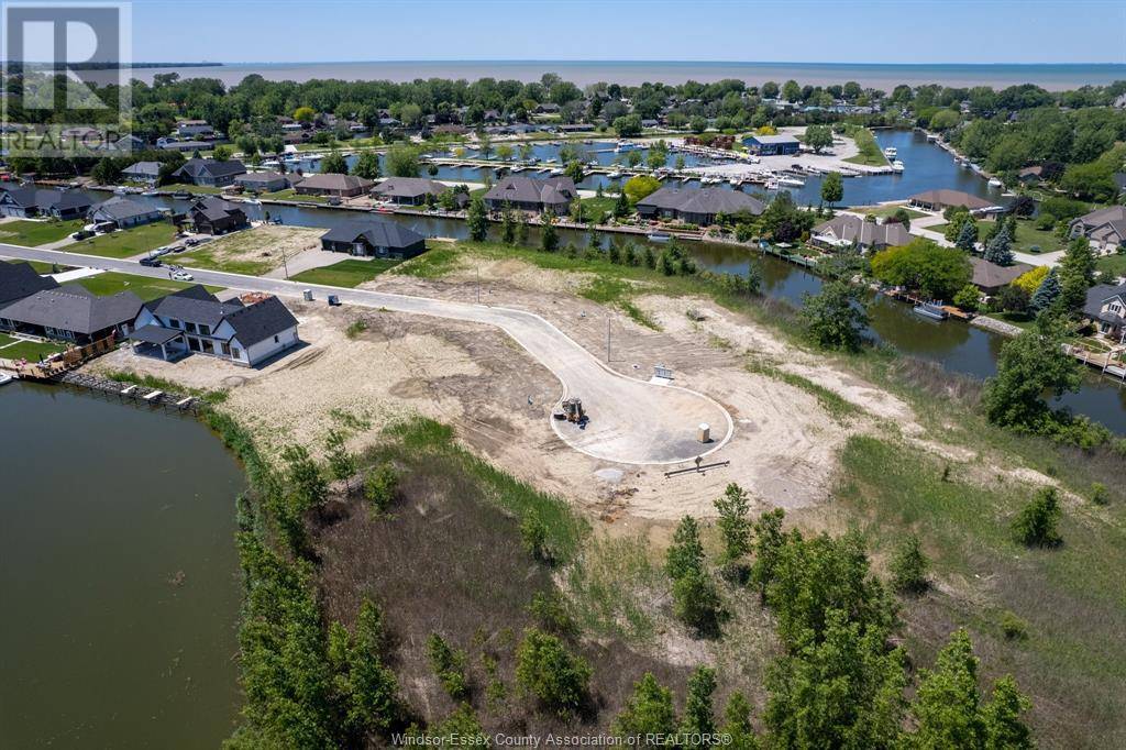 Lighthouse Cove, ON N0P2L0,19120 HAVEN AVENUE