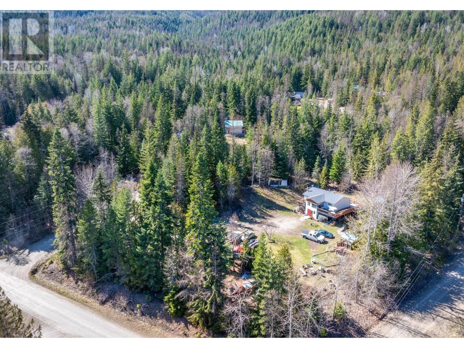 Creston, BC V0B1G7,853 BIRCHMONT Drive