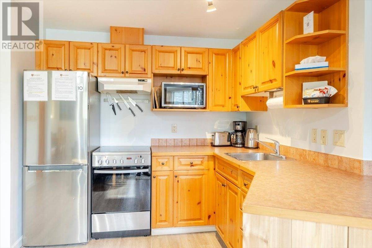 Fernie, BC V0B1M6,4559 TIMBERLINE CRES #300