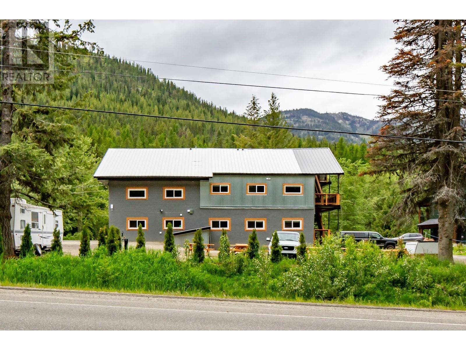 Rossland, BC V0G1Y0,3915 OLD RED MOUNTAIN Road