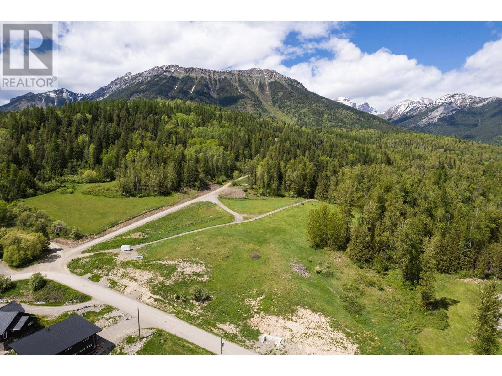 Fernie, BC V0B1M1,1653 MCLEOD Avenue