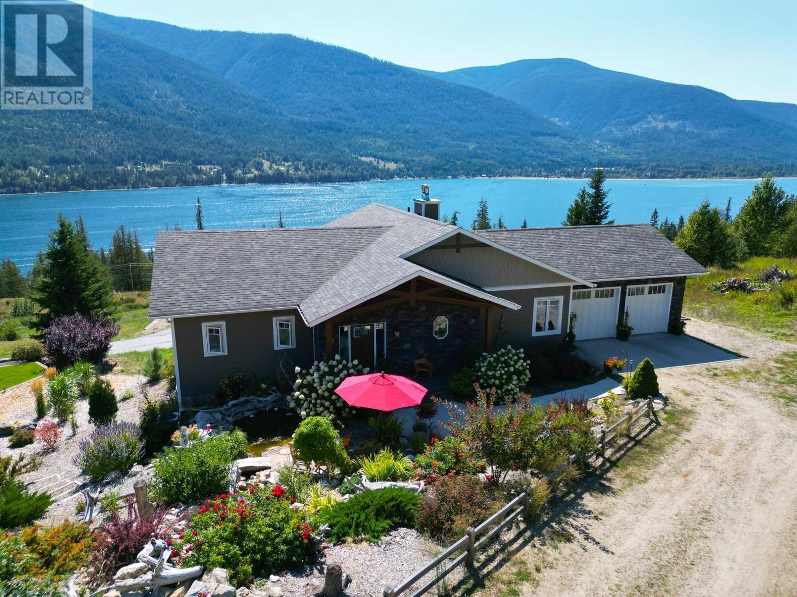 Nelson, BC V1L6W6,125 LAKEVIEW Drive