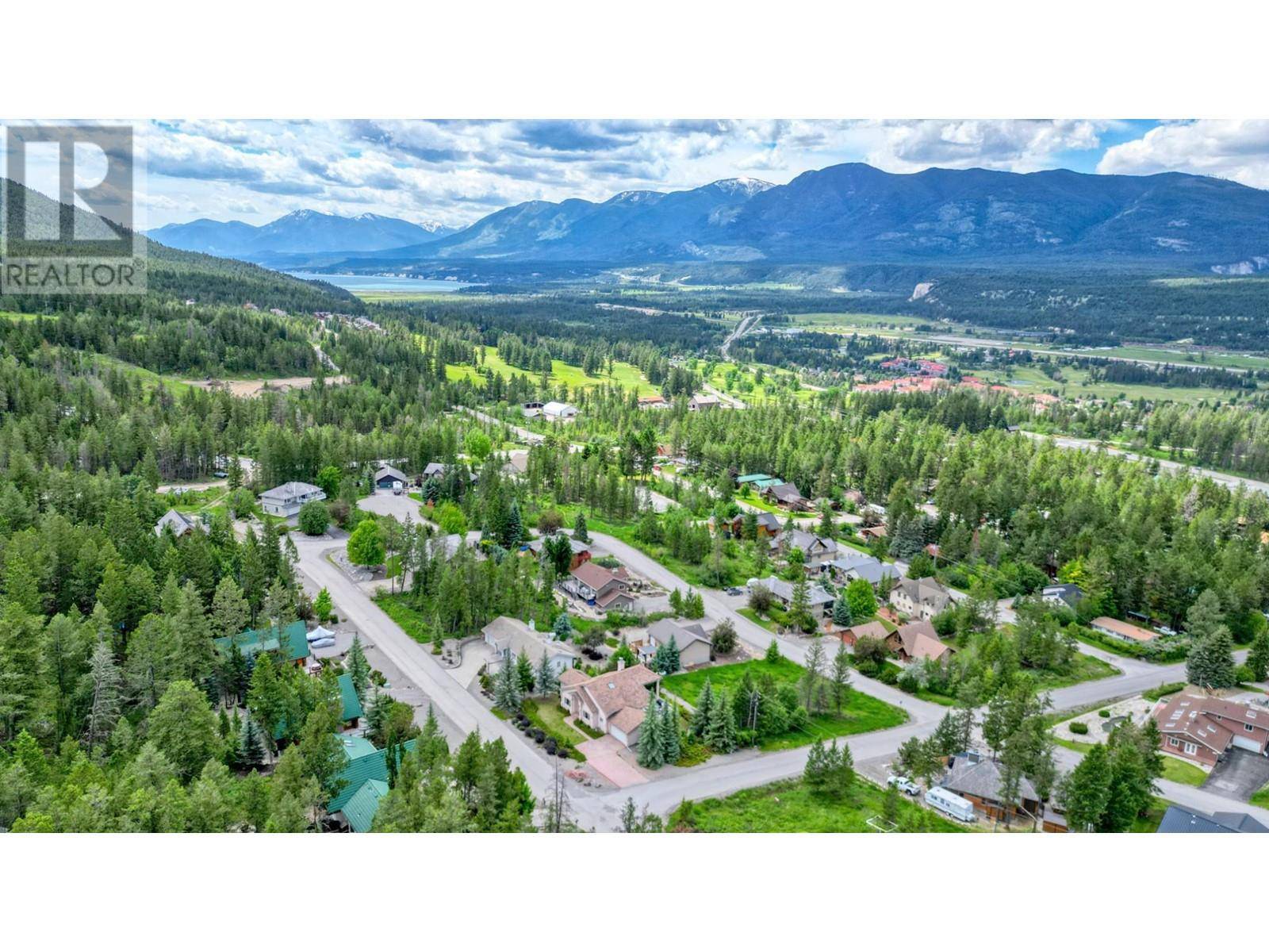 Fairmont Hot Springs, BC V0B1L1,4985 MOUNTAIN TOP  Drive