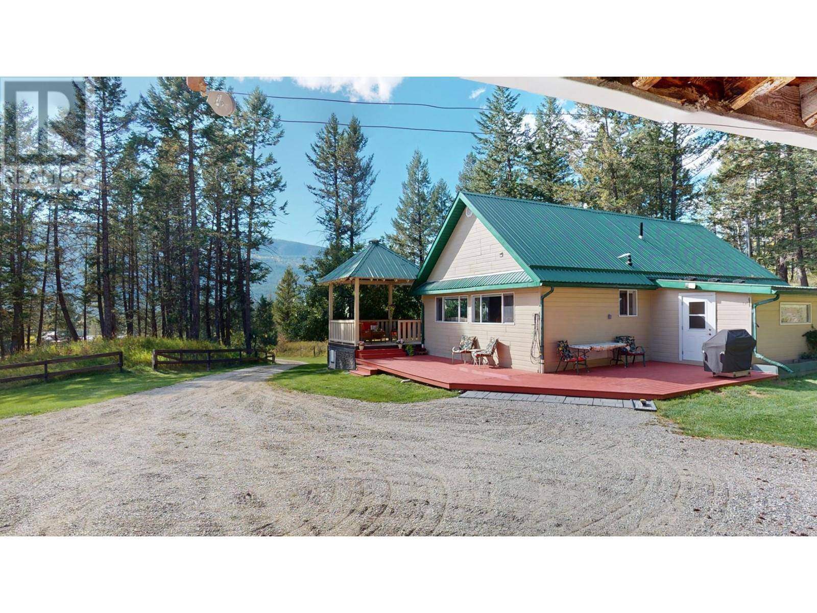 Edgewater, BC V0A1E0,5670 GLENMORE Drive