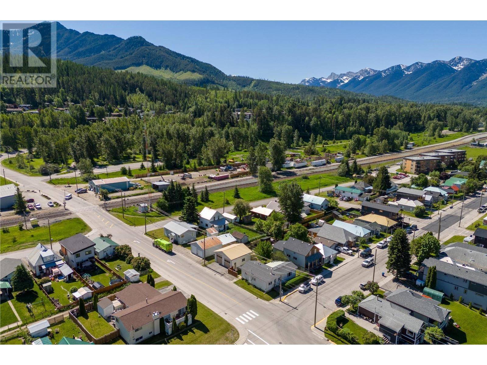 Fernie, BC V0B1M0,1292 2ND Avenue