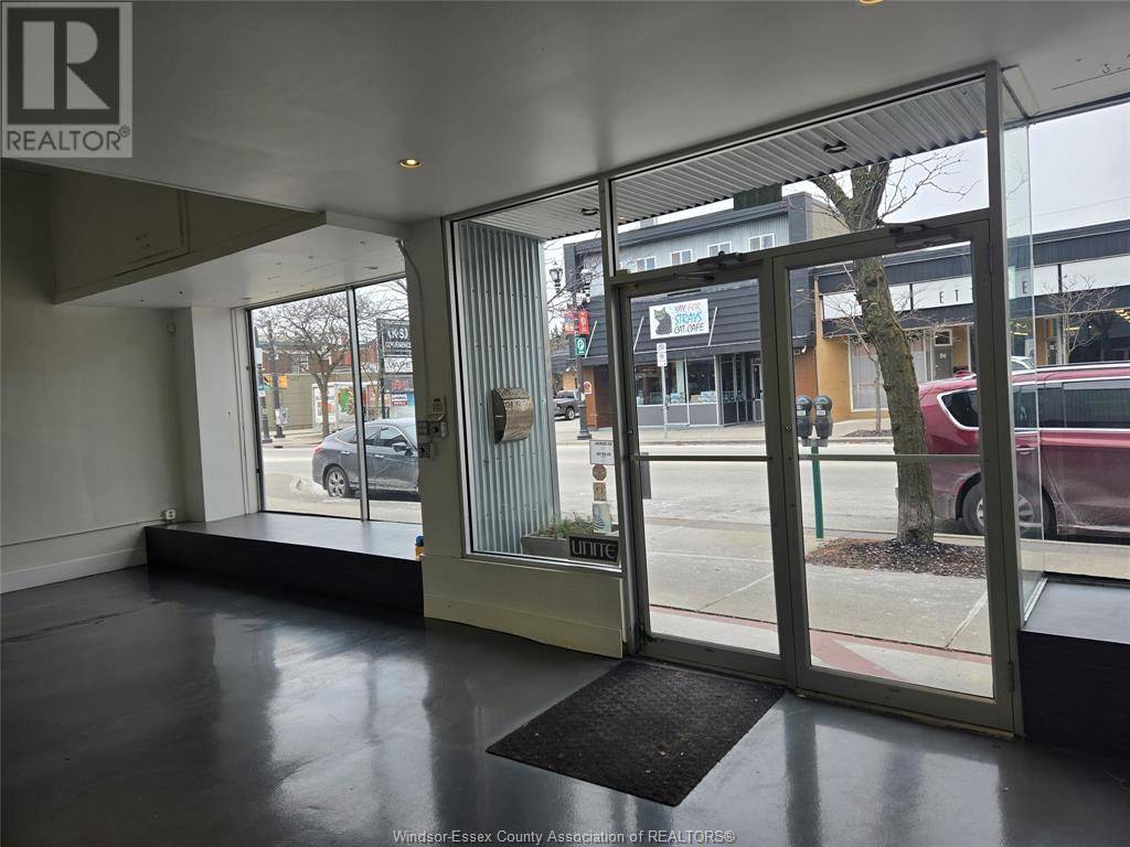 Windsor, ON N8X2E9,1347 OTTAWA STREET