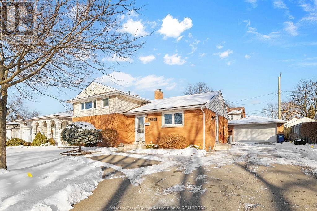 Windsor, ON N9B2L9,1340 JOSEPHINE