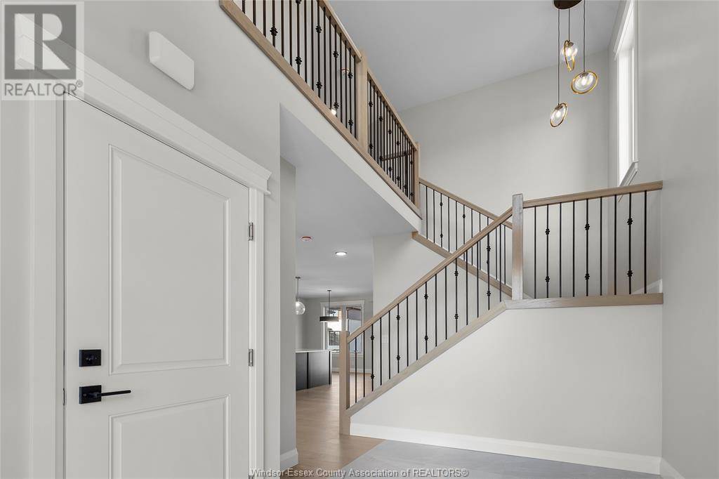 Lakeshore, ON N0R1A0,663 LINDEN
