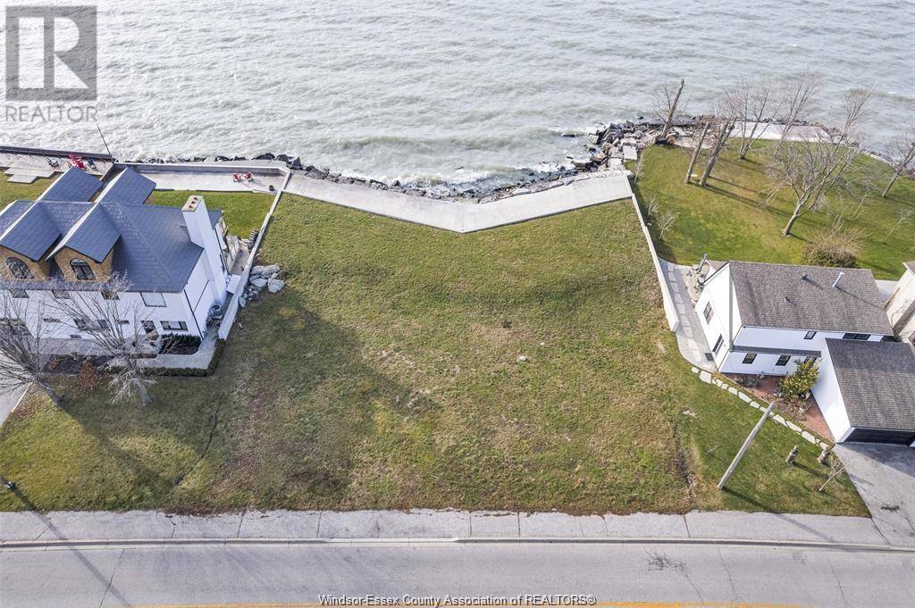 Leamington, ON N8H5R1,200 ROBSON RD #1