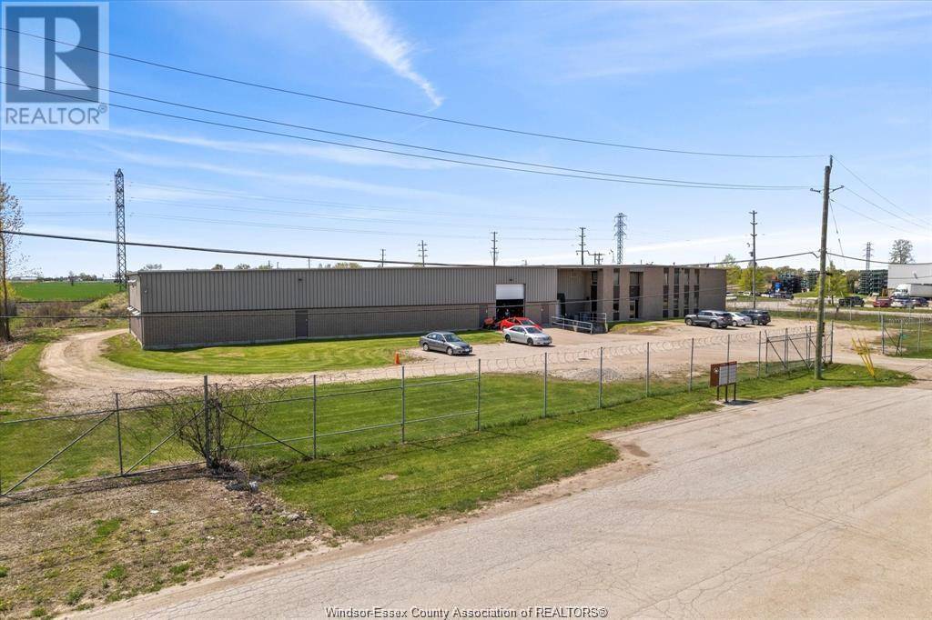 Lakeshore, ON N8N2L9,501 HARVARD