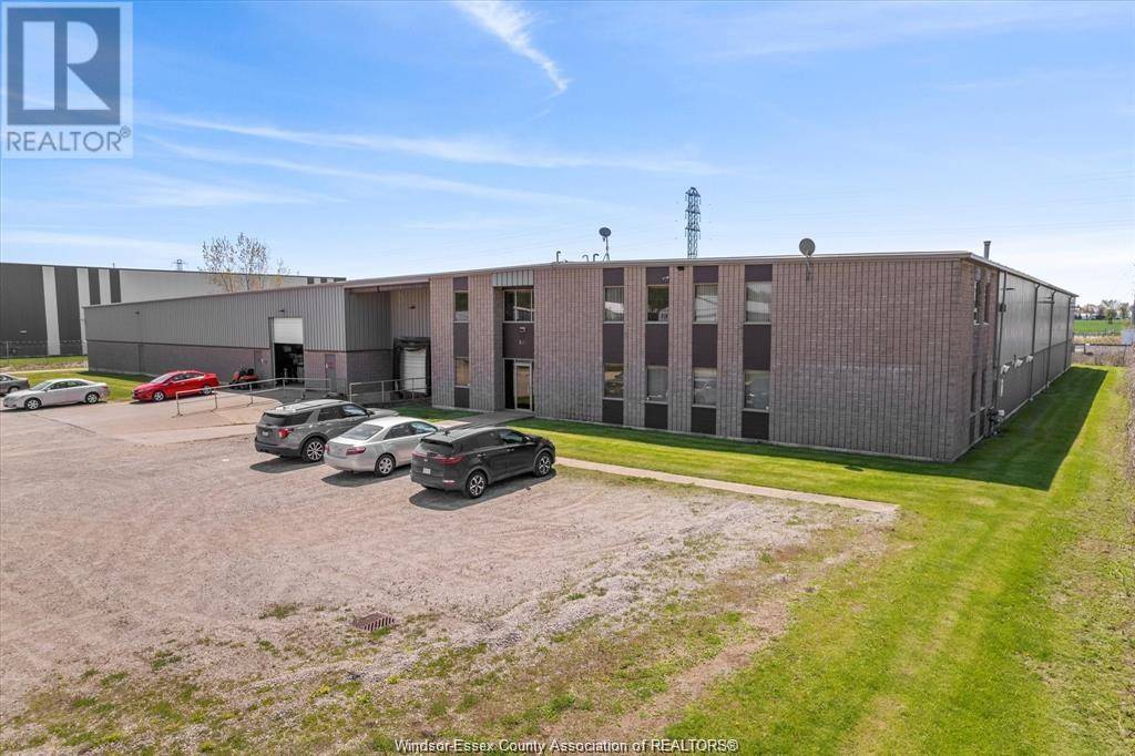 Lakeshore, ON N8N2L9,501 HARVARD