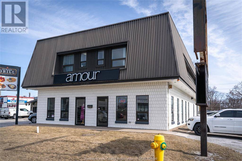 Windsor, ON N8X3W5,2594 HOWARD AVENUE Unit# UPPER SUITE 2