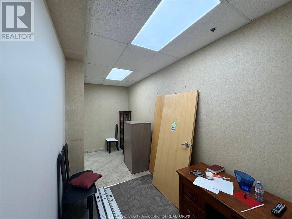 Windsor, ON N8T3R9,3295 QUALITY WAY #176