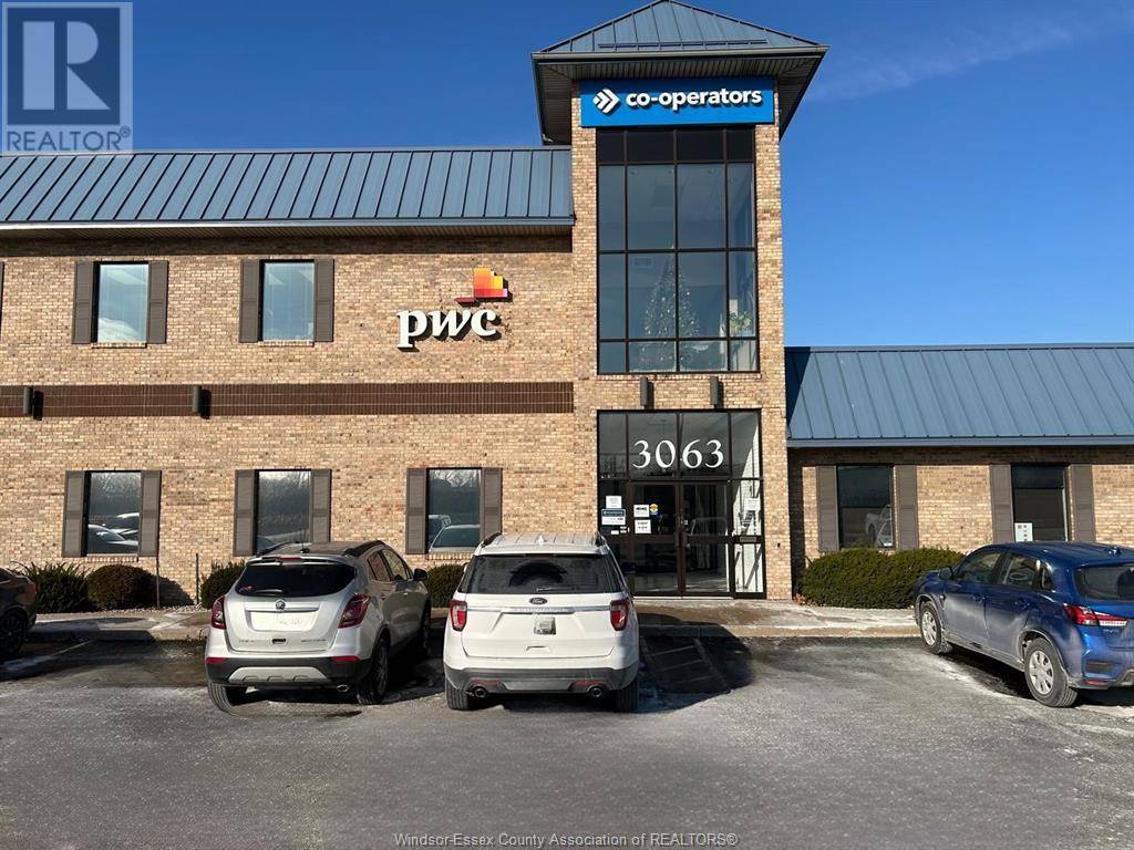 Windsor, ON N8W3R4,3063 WALKER RD #101