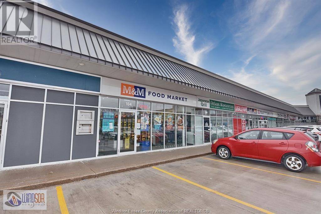 Lasalle, ON N9H1S3,5841 MALDEN ROAD