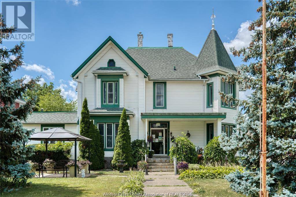 Essex, ON N8M1B4,122 Talbot St. South