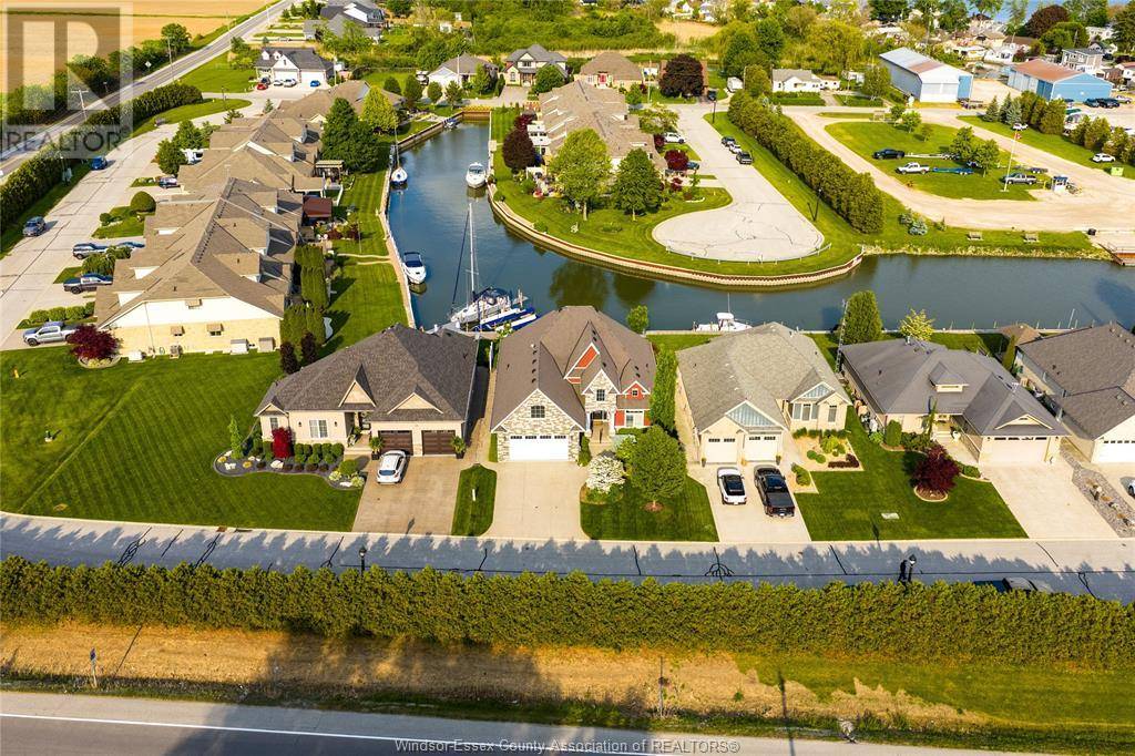 Kingsville, ON N9Y4E7,33 Montego Bay CRESCENT