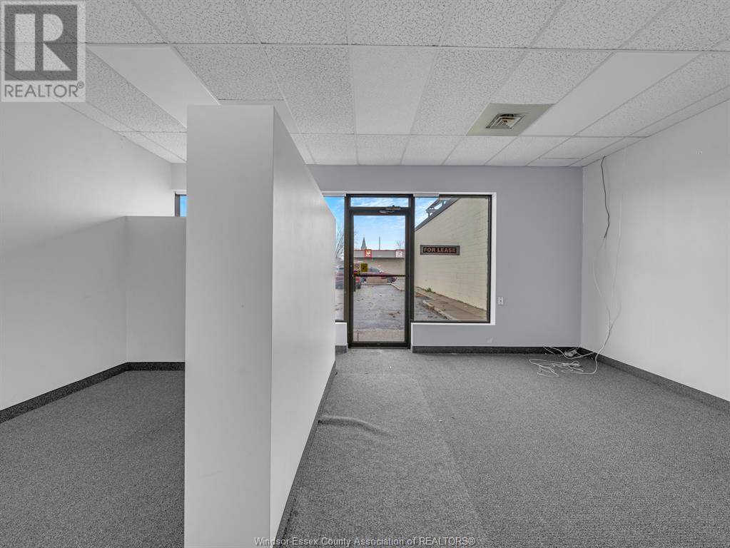 Tilbury, ON N0P2L0,20 QUEEN ST South #1