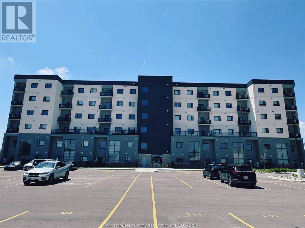 Lasalle, ON N9H0P4,7333 MEO BLVD #105