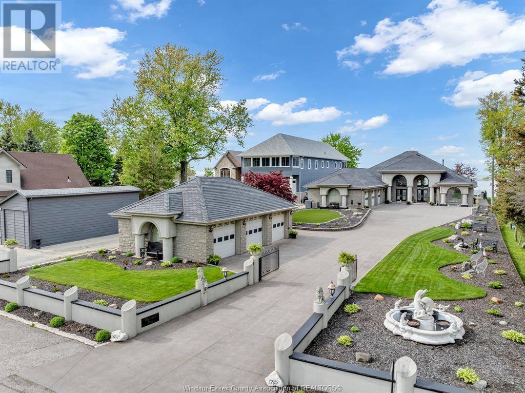 Lakeshore, ON N8L0J4,1702 CAILLE AVENUE