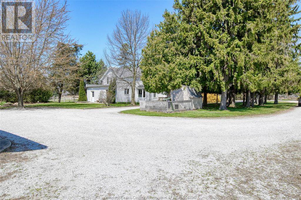Kingsville, ON N9Y2E5,641 ROAD 3 East