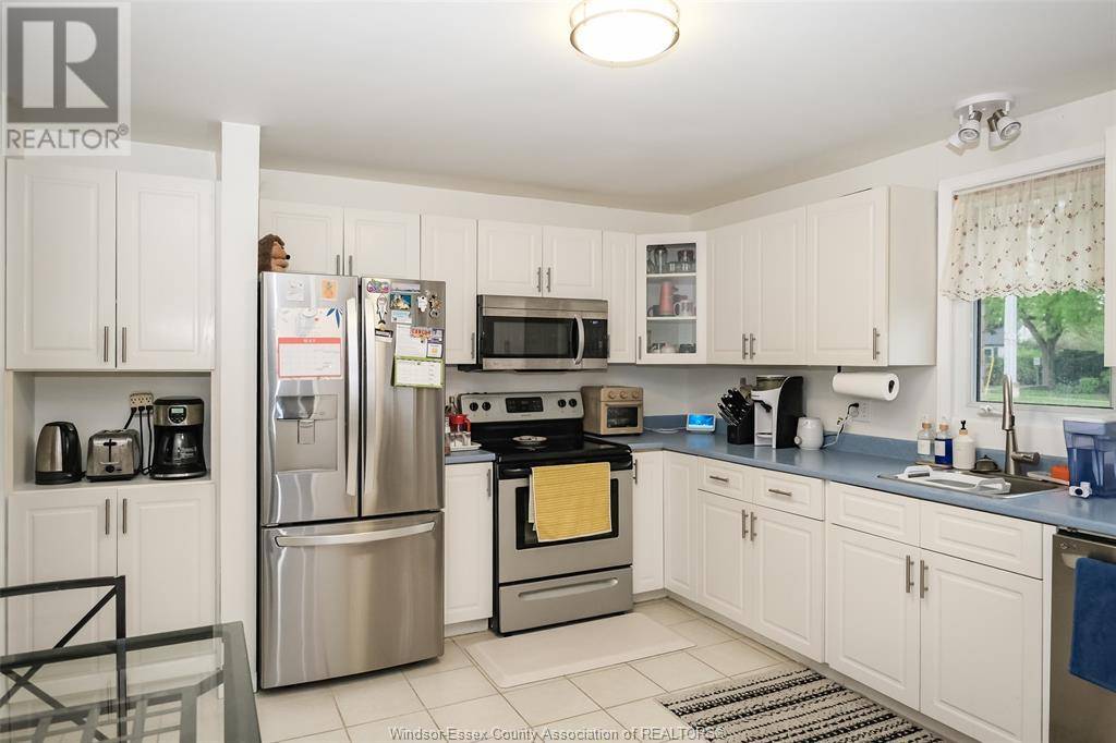 Windsor, ON N8S1Z2,7875 ST ROSE