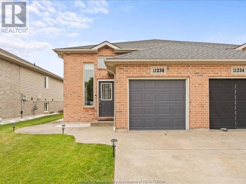 Windsor, ON N8R2L2,11238 TIMBER BAY CRESCENT