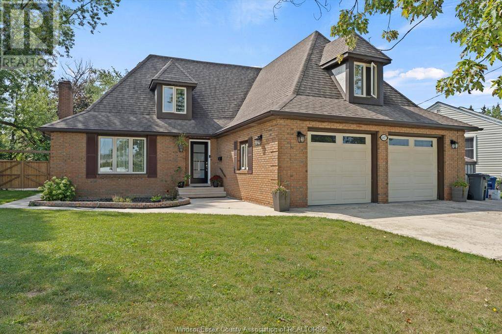 Lasalle, ON N9H1E4,4827 CHELSEA DRIVE