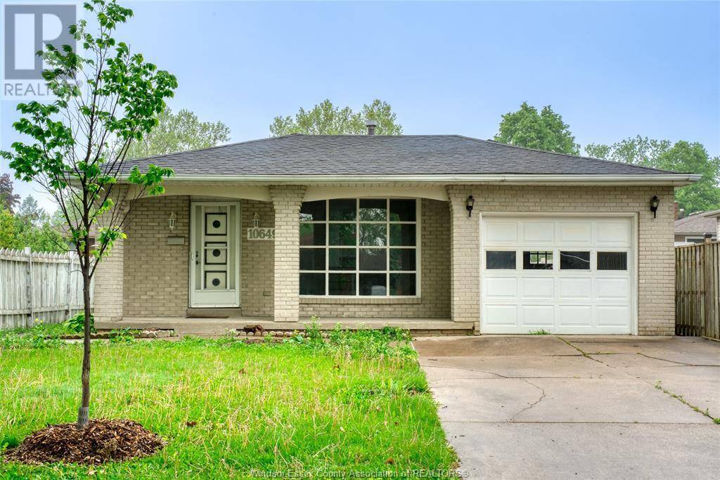 Windsor, ON N8R2C3,10649 HALSTEAD CRESCENT