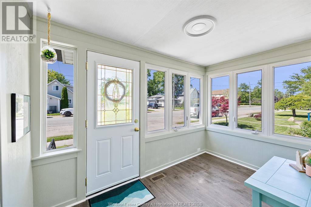 Belle River, ON N0R1A0,449 ST. CHARLES STREET
